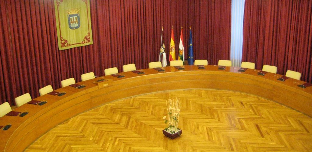 Imagen El Ayuntamiento de Logroño celebra mañana jueves el Pleno ordinario del mes de julio