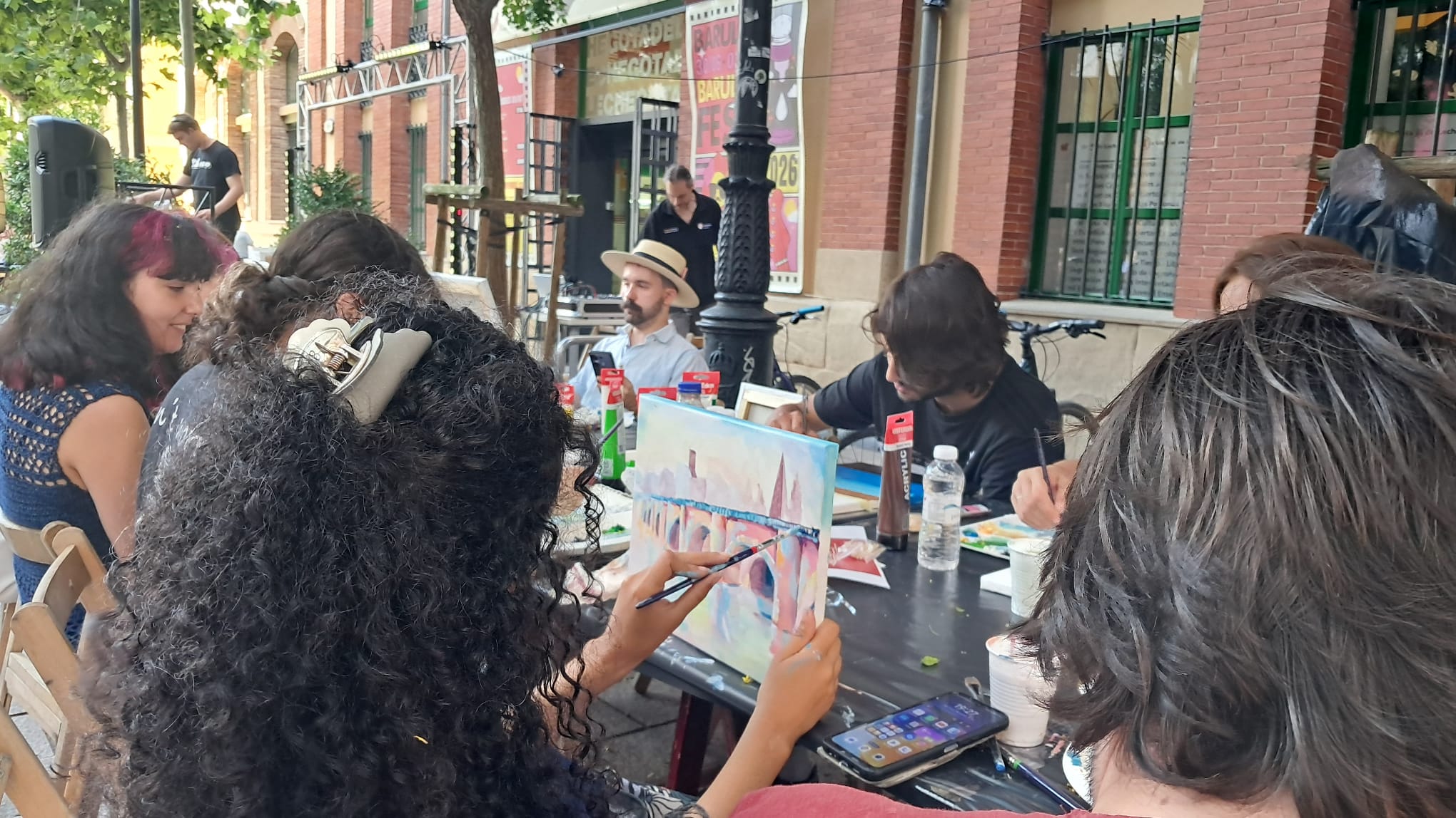 Imagen El Ayuntamiento de Logroño suspende el ‘Barullo Fest’ y la sesión de este viernes de ‘Bailando en plata’